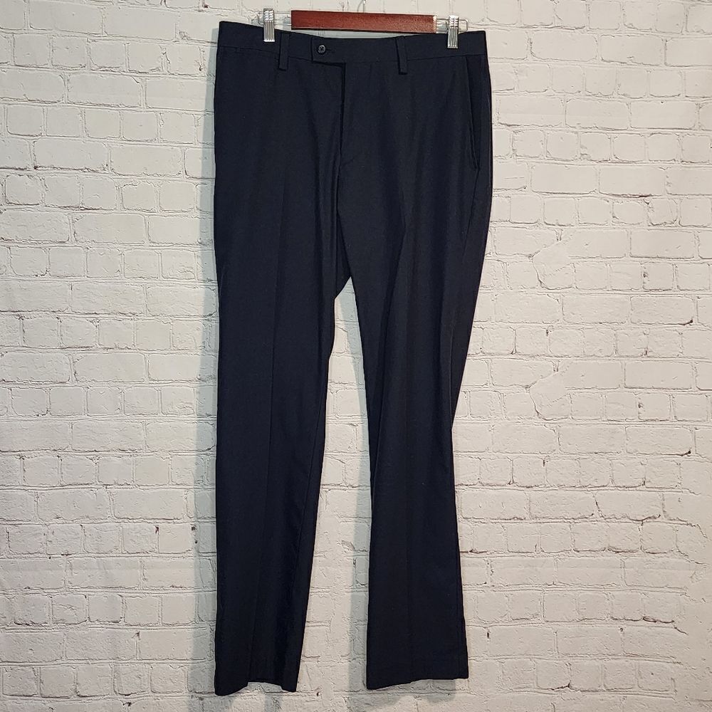 Men's Nordstrom Rack dress pants, size 33